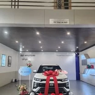 Bàn giao xe Hyundai cho khách hàng tại Yên Bái Bàn giao xe Hyundai cho khách hàng tại Yên Bái